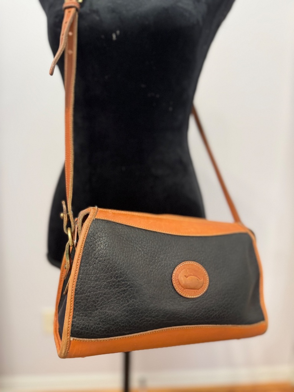 Vintage Dooney & Bourke AWL Tack Crossbody USA